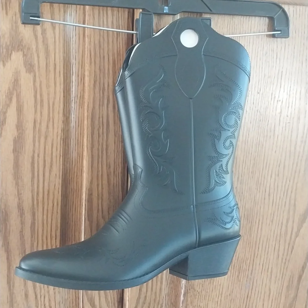 Rubber Cowboy Boots NWT Women's Size 8 Black Pull-on Rain Boots Water‎ Resistant
